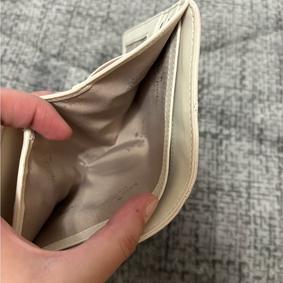 Kate Spade New York Carey Wallet - Picture 8 of 9